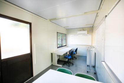 4坪単棟 事務所-3